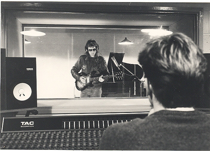 In the studion, 1983